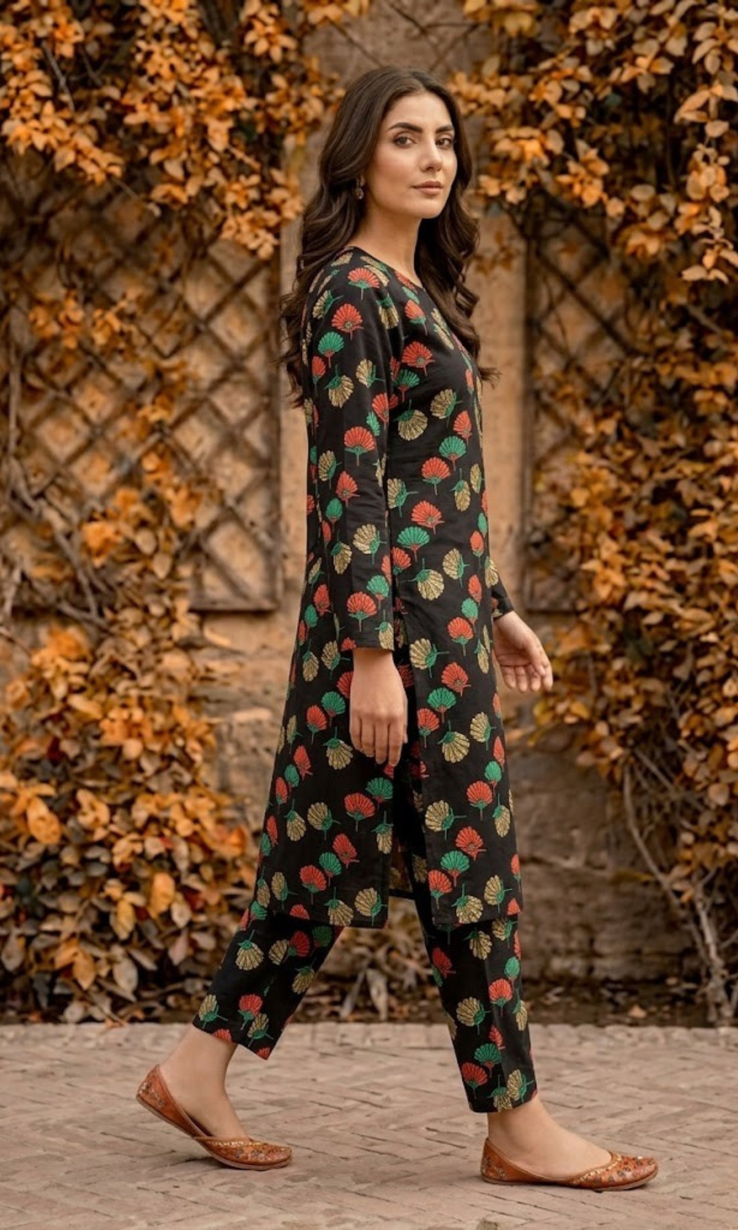 Luxury Emerald Printed Lawn Unstitched 2 Piece Summer Collection (Unstitched)