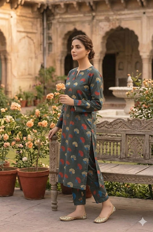 Luxury Emerald Printed Lawn Unstitched 2 Piece Summer Collection (Unstitched)