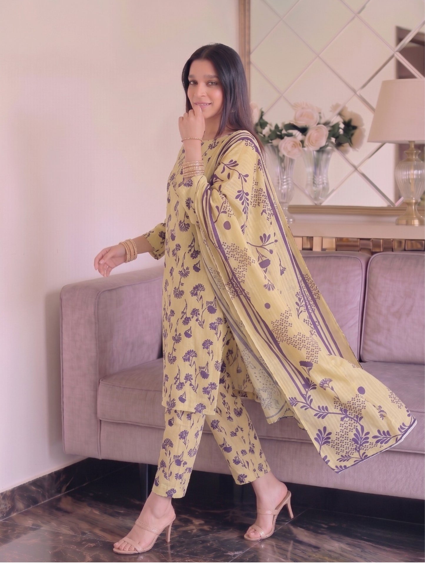 Premium Digital Print 3-Piece Unstitched Lawn Suit – All-Over 90/70 Bana Dora