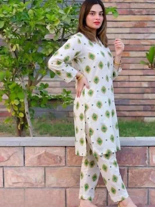 Luxury Emerald Printed Lawn Unstitched 2 Piece Summer Collection (Unstitched)