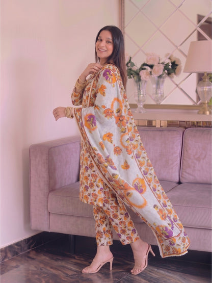 Premium Digital Print 3-Piece Unstitched Lawn Suit – All-Over 90/70 Bana Dora
