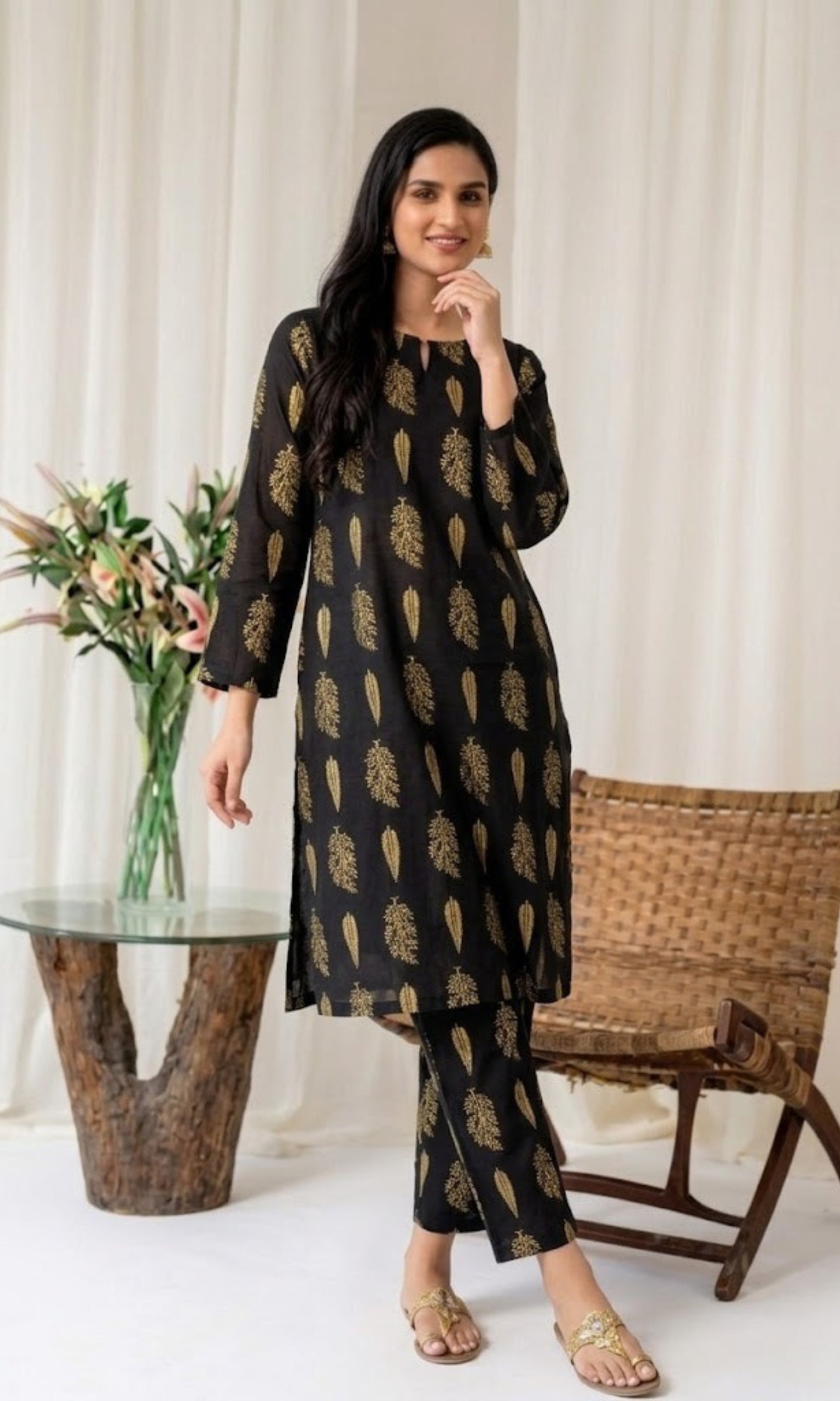 Luxury Emerald Printed Lawn Unstitched 2 Piece Summer Collection (Unstitched)