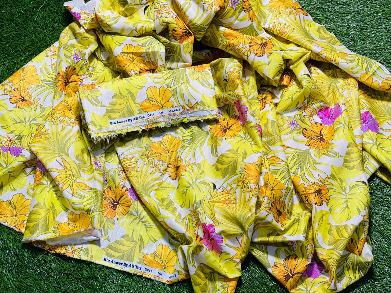 🌿 Bin Anwar Khadar 2-Piece Suit – Premium Printed Fabric